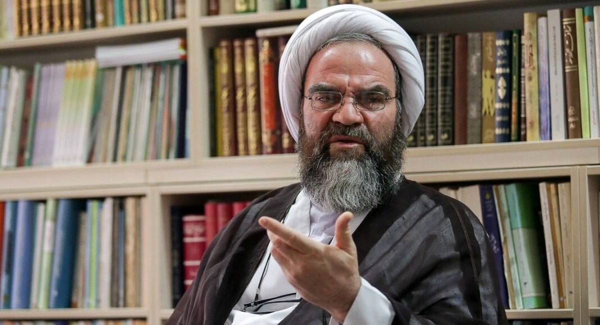 آیت الله غرویان:میخواهند پزشکیان را زمین بزنند!
