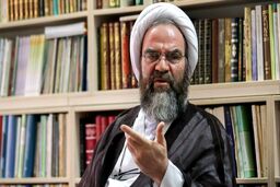 آیت الله غرویان:می‌خواهند پزشکیان را زمین بزنند!
