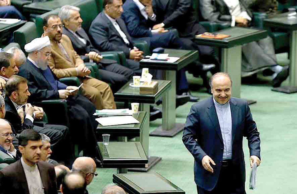 سلطانی فر به رئیسجمهور نزدیک است