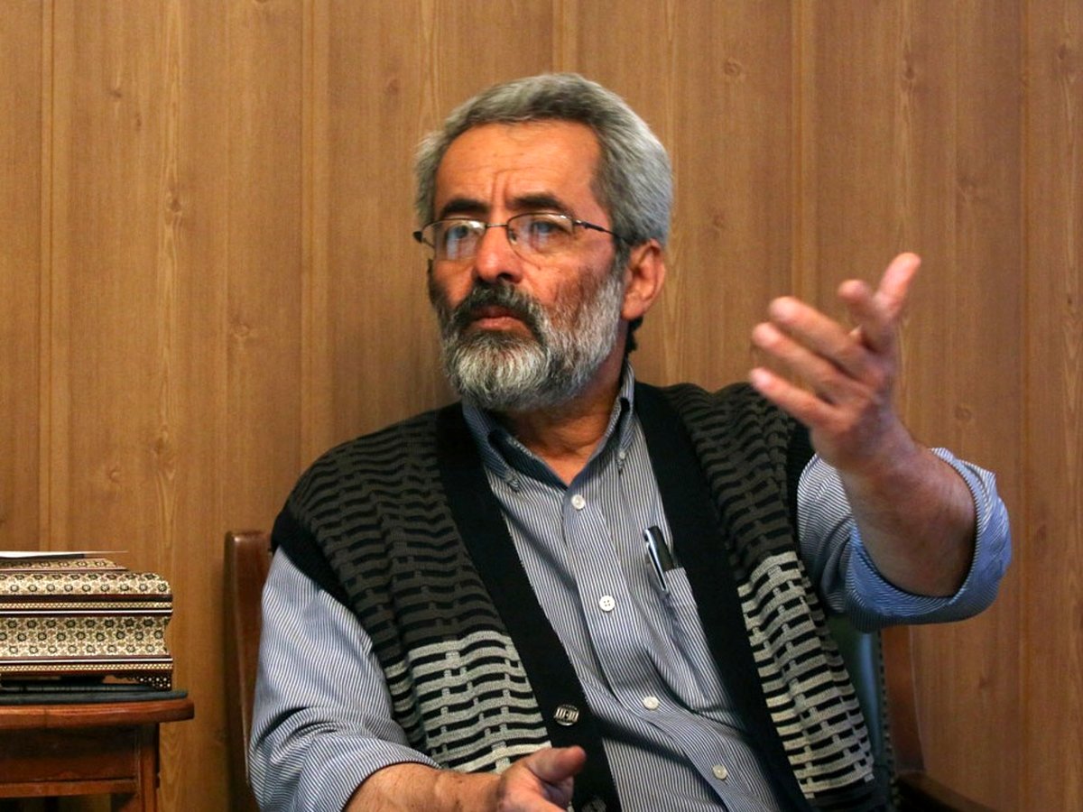 عباس سلیمی نمین: قالیباف توان اجماعسازی را دارد/ حیف است رئیسی کارهایش ارزشمندش در قوه قضائیه را ناتمام بگذارد/ توصیهام به نیروهای پایداری این است که در اجماع اخلال ایجاد نکنند/ احمدینژاد نگران است با روی کار آمدن قالیباف برای همیشه فراموش شود
