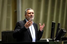 مجلس از پاسخ وزیر کار قانع شد