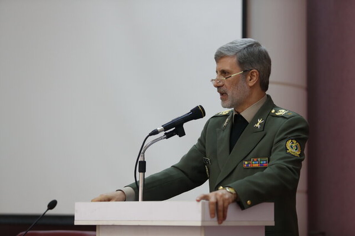 وزیر دفاع: ارزش امنیت بسیار بالاتر از بهایی است که صرف آن می‌کنیم