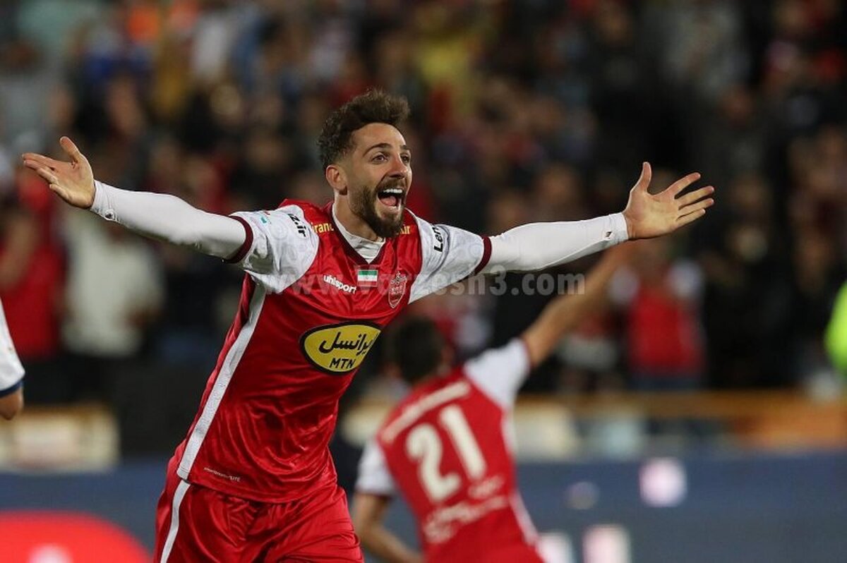 مهدی عبدیِ پرسپولیس برای سید حسین کری خواند!