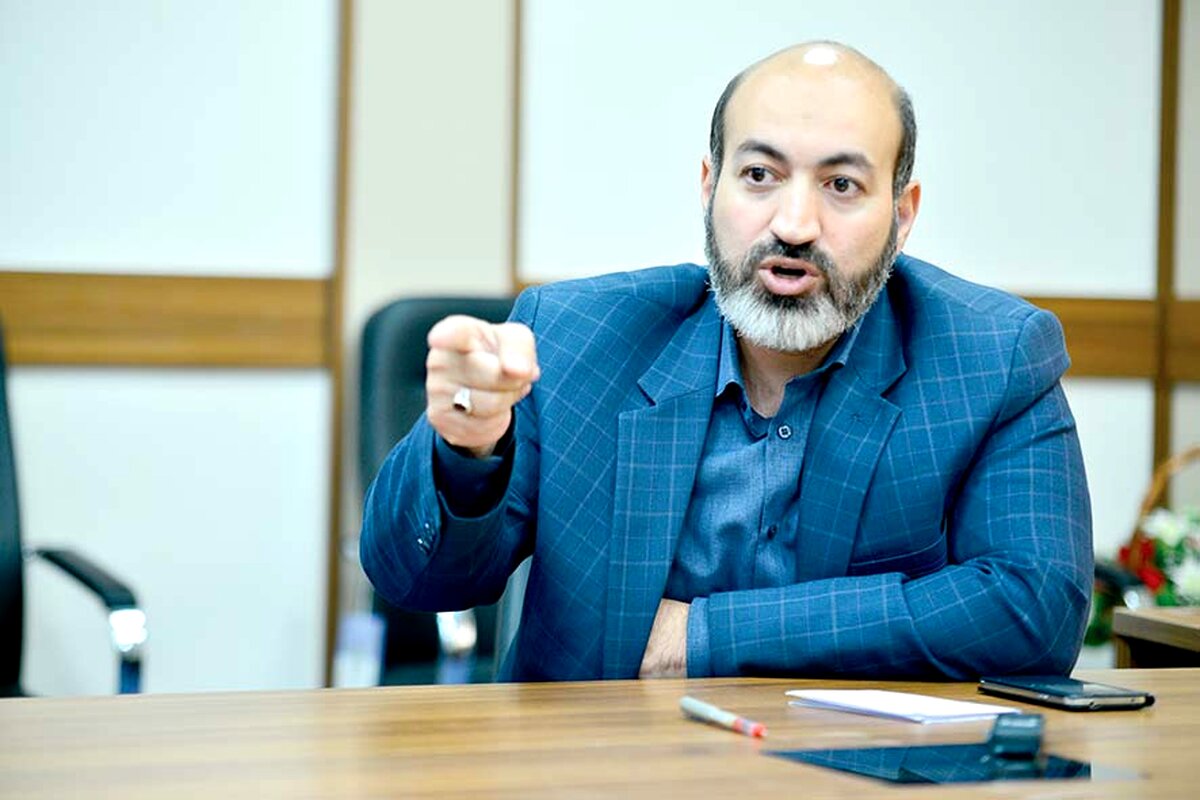 ترامپ در حال بازی با افکار عمومی ایران است
