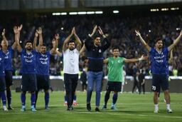رکوردشکنی  سید حسین با شلوار جین!