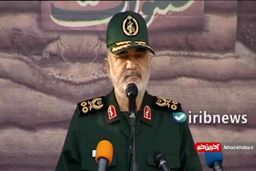 «فرمانده سپاه» ترامپ را تهدید کرد