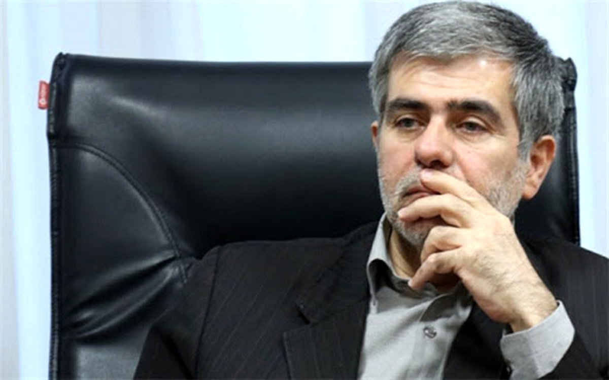 عباسی: تنها گلایه کافی نیست؛ حوزههای علمیه نظرات خود را برای حل مسائل جدید ارائه دهند