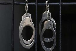 دستگیری 2 تروریست مسلح در سراوان
