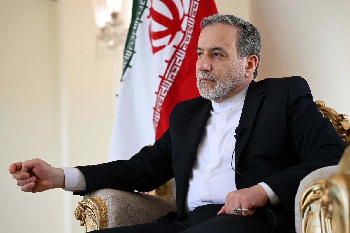 عراقچی:نتانیاهو با وقاحت می‌کوشد مسیر جنگ را به ترامپ دیکته کند