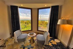 رزرو هتل کیش با تخفیف در پاییز ۱۴۰۴ از ایران هتل 