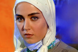 افسانه پاکرو از خواهر دوقلویش رونمایی کرد! +تصاویر دیده نشده