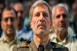 وزیر دفاع: مسیر دشوار پیشرفت فضایی با اراده و عزم جهادی ادامه دارد