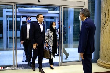 آزادی گروگان ایران