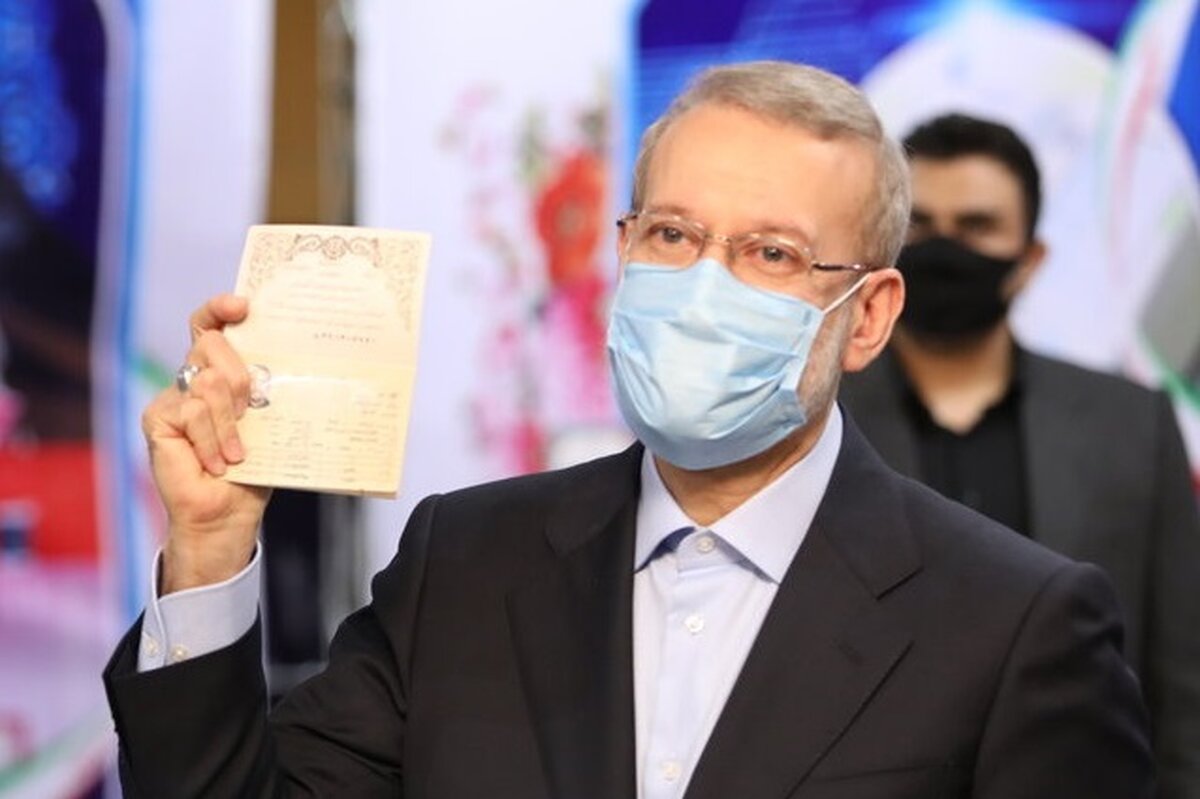 لاریجانی، مرد حاشیه‌های بی‌پایان