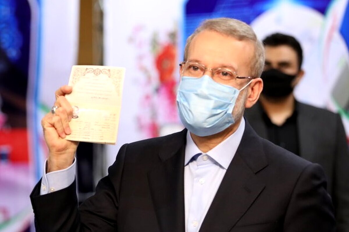 لاریجانی، مرد حاشیه‌های بی‌پایان