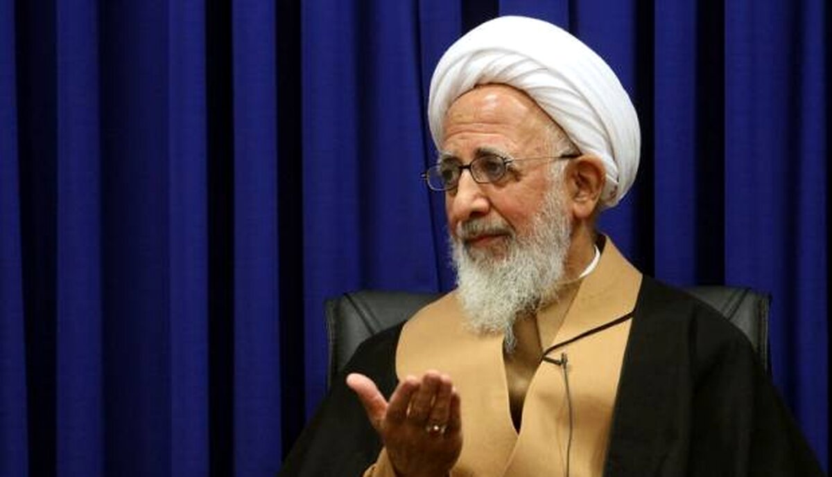 آیت الله جوادی آملی: اگر بین مردم و نان مردم فاصله بیافتد دیگر خبری از دین نخواهد بود