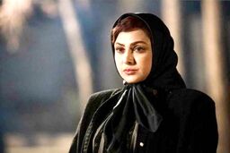 سلفی عجیب آزاده صمدی تو اینستاگرام همه رو شوکه کرد | آزاده صمدی با این انگشتر میلیاردی چه فخری ام میفروشه