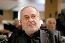 انتقاد وارد است
