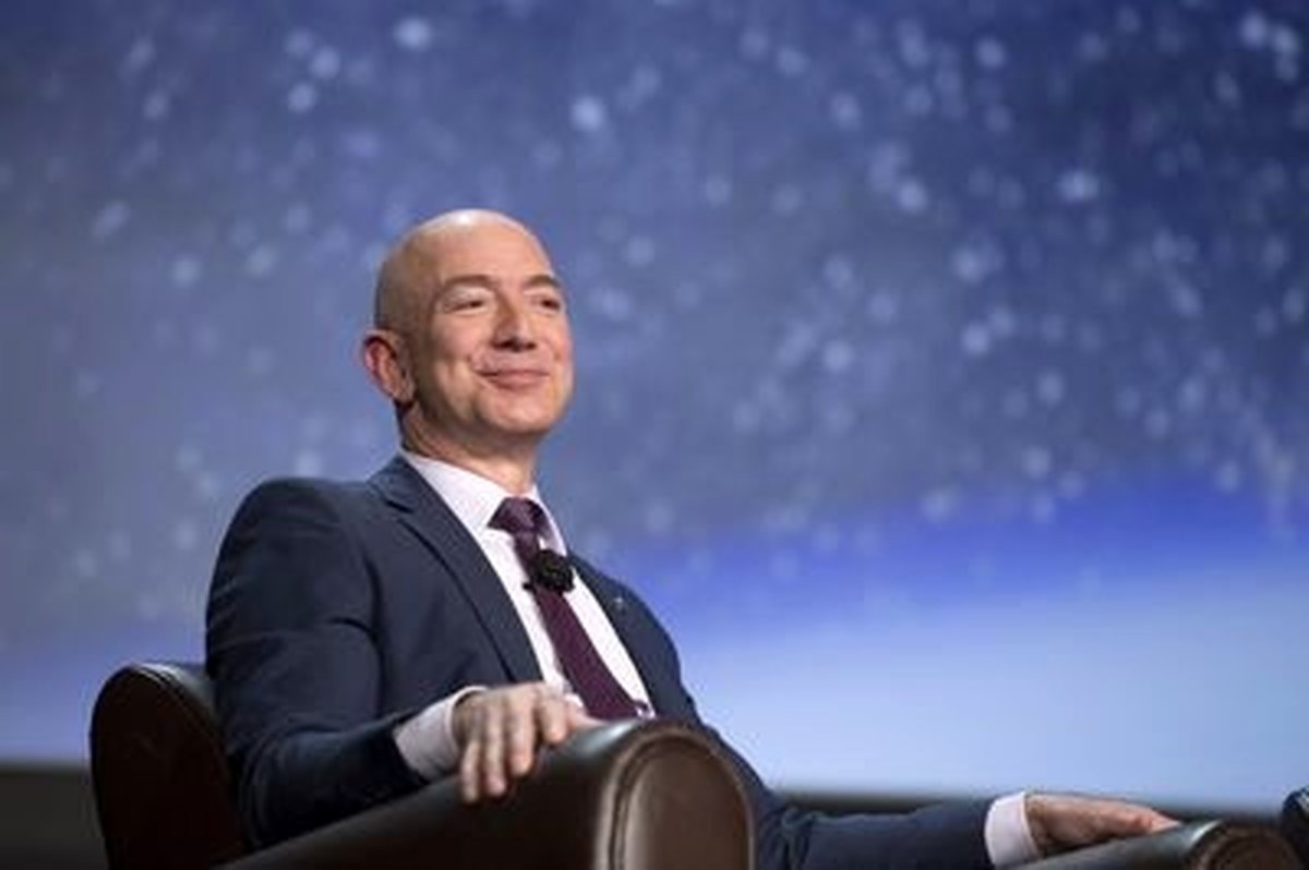 جف بزوس عنوان ثروتمندترین فرد در جهان بیل گیتس جا ماند