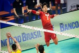 شگفت‌انگیز؛ یکی جلوی این بازیکن را بگیرد (عکس)