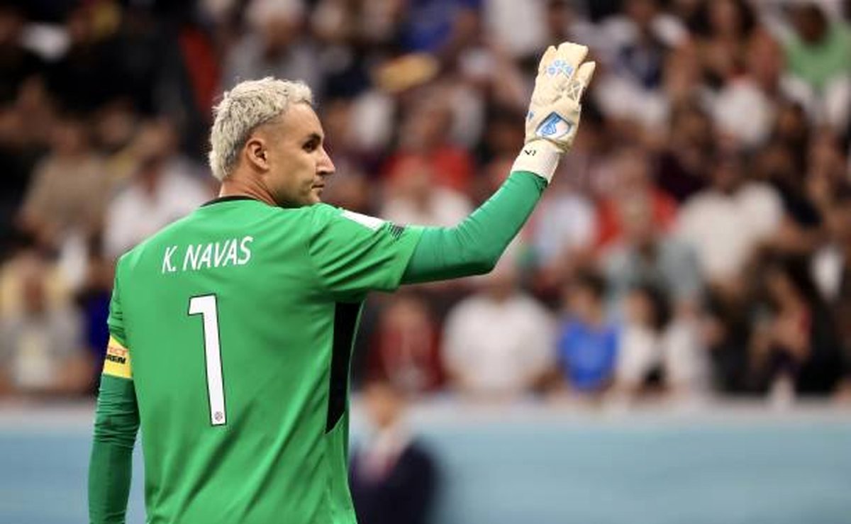 نا وا س به یک شرط هم‌تیمی رونالدو می‌شود