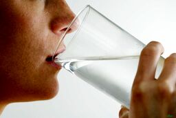 پیامد زیاده روی در نوشیدن آب چیست؟+ جزئیات