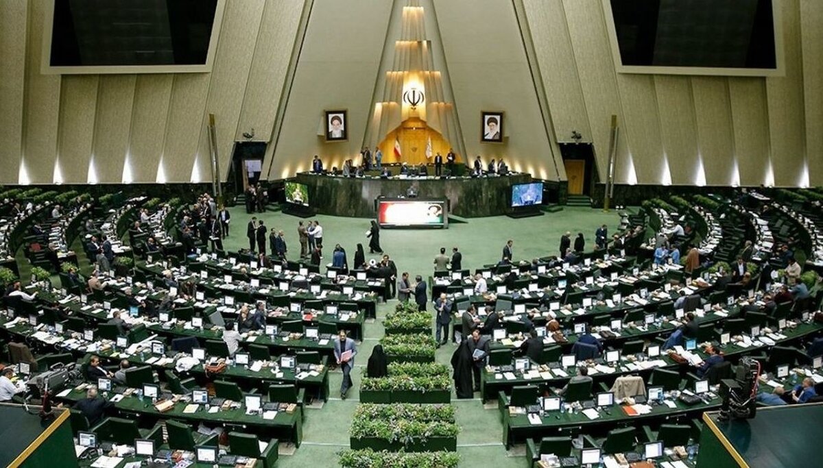 خبر خوش مقام دولتی برای کارمندان | استخدام کارکنان دولت با رویکرد عدالت در پرداخت‌ها