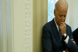 شکایت 12 ایالت آمریکا از بایدن