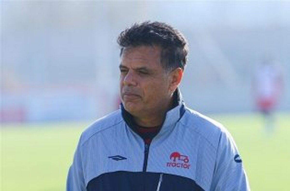 خطیبی: خیلی‌ها  به خاطر پول رفتند ولی الان ادعا دارند