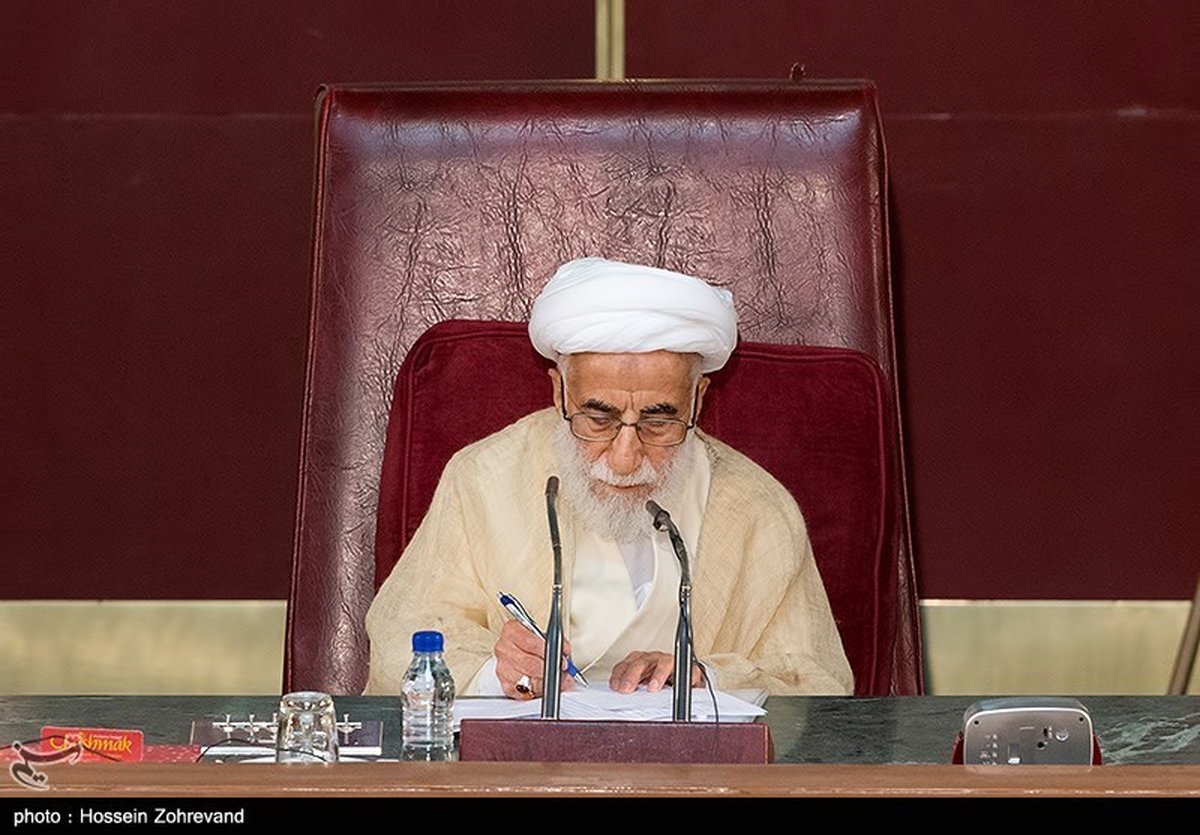 آیتالله جنتی در ریاست مجلس خبرگان ابقاء شد