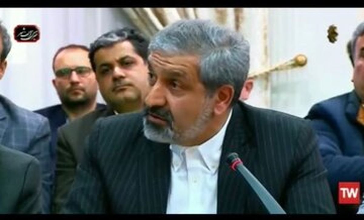 اولین واکنش «پروفسور» جنجالی پایتون؛ آنچه گفتم مبتنی بر علم است، بروید در چت جیپیتی جستجو کنید