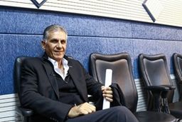 پاسخ کی‌روش به قلعه‌نویی: پشت داستان‌های ماسک‌گونه پنهان نشوید/ صداقت و تعهد کاری من را زیر سوال برد