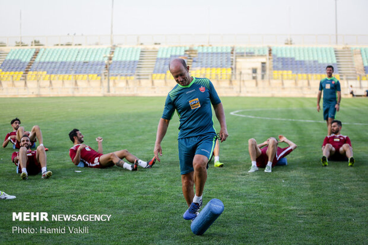 تمرین پرسپولیس زیر نظر کالدرون قرار گرفت