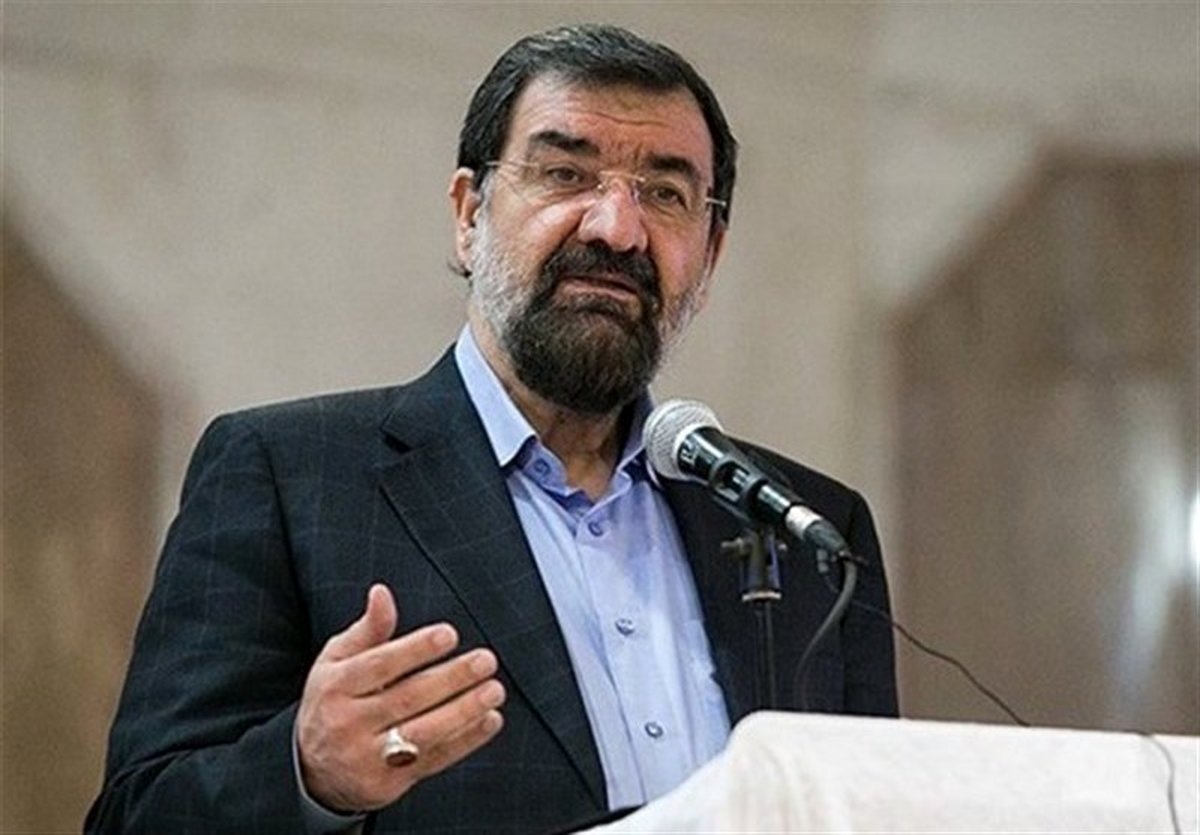 محسن رضایی: با دادن یک شکلات اعتماد باز نمیگردد