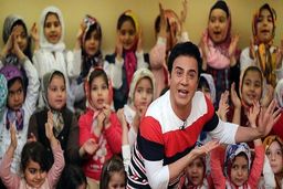  عمو پورنگ درباره رفتنش به «BBC»:همه بچه‌های این وطن آنقدر برایم عزیزند که جایی نمی‌روم