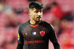 استقلال و یک قدم تا استخدام محمد محبی