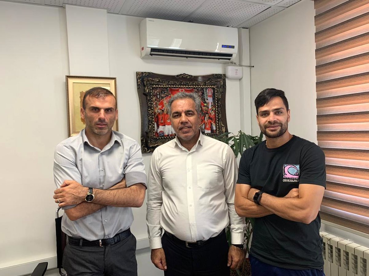 جلسه مدیرعامل پرسپولیس با آقا کریم و سید جلال + عکس