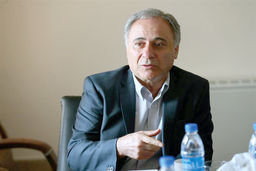 کرسی‌های جهانی از دست می‌روند
