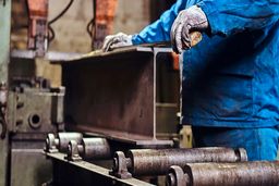 کنترل کیفیت قطعات صنعتی و اهمیت آن در تولید