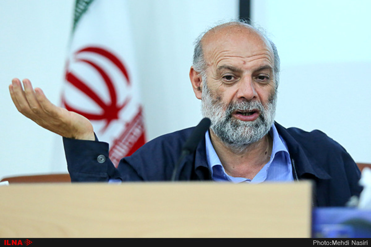دستمزد کارگران باید همانند قیمتها شناور شود