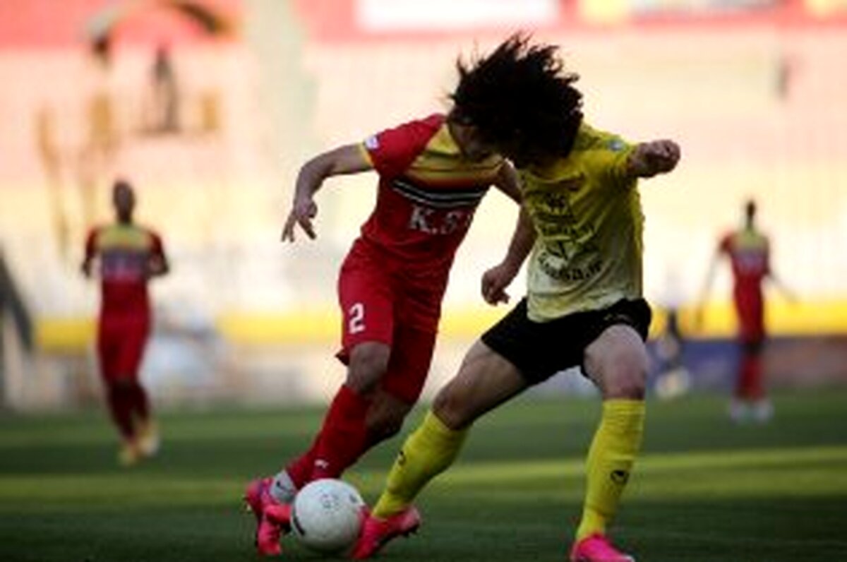 گزارش زنده؛ سپاهان 0 - فولاد خوزستان 0