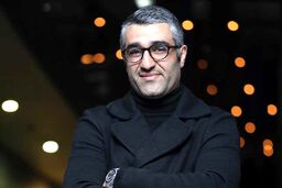 سلفی بازیکن سابق پرسپولیس و خانواده در کانادا
