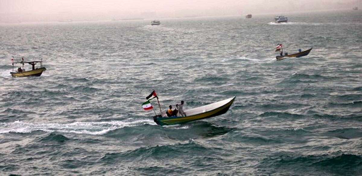 رودررویی فرمانده نیروی دریایی آمریکا با قایق‌های تندروی سپاه