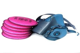 ۳ انتخابی که جانتان را نجات می‌دهند | ماسک نیم صورت 3M، ماسک سوپاپ دار و عینک جوشکاری