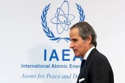 گروسی: ایرانی‌ها باید سامانه‌های بسیار پیچیده جرقه‌زنی بسازند