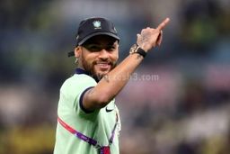 موبایل نی مار هم فقط به جام جهانی فکر می‌کند(عکس)