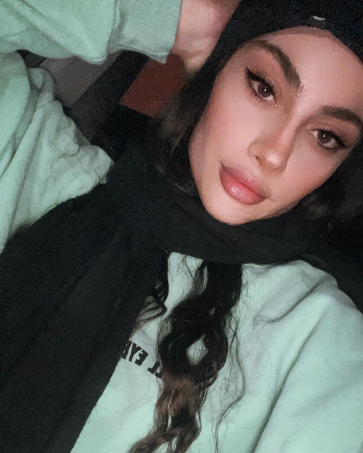 ترلان پروانه بالاخره به عمل‌های زیبایی‌اش اعتراف کرد | عکس