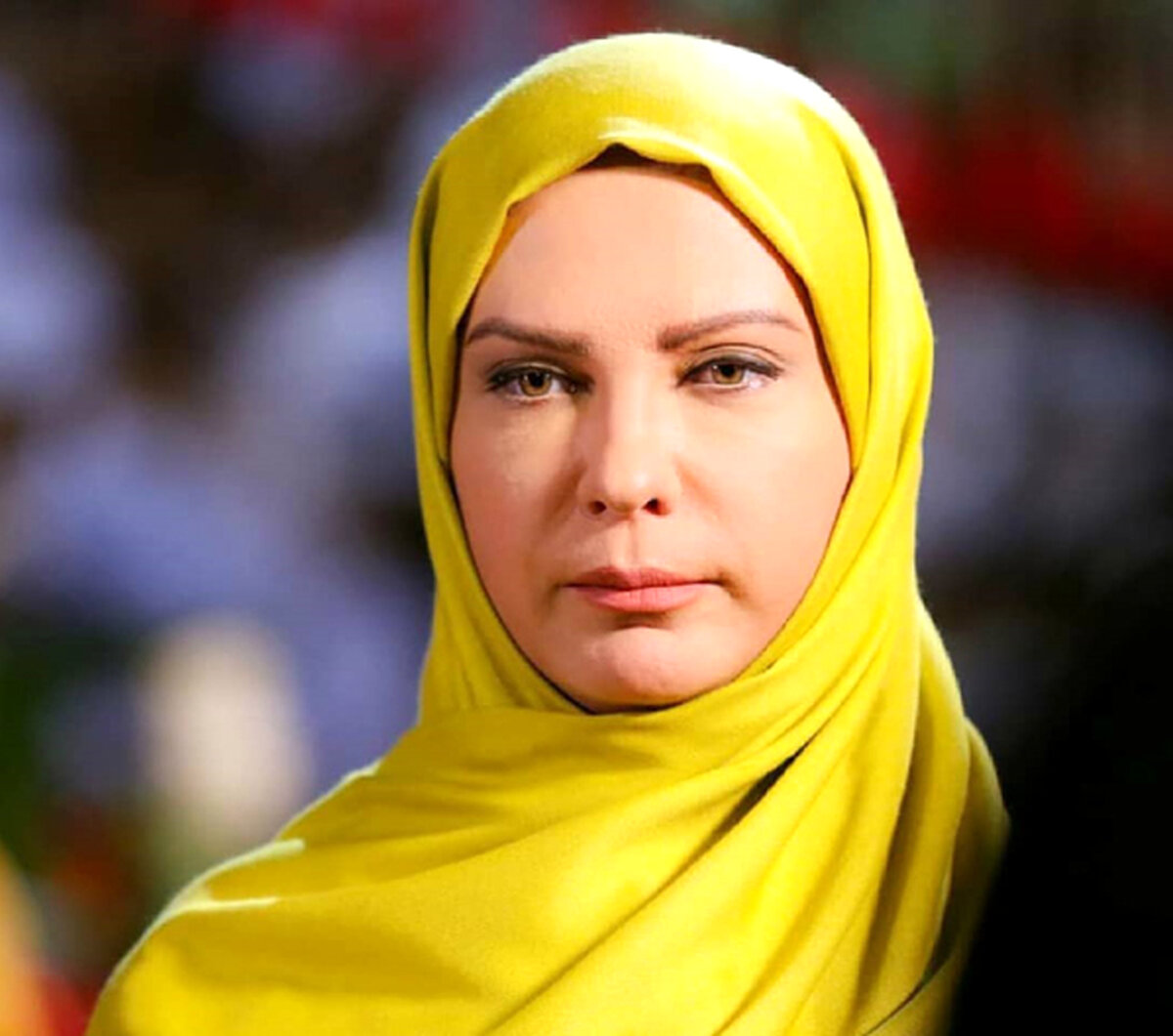 لعیا زنگنه از چهره جدیدش رونمایی کرد
