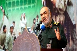 فرمانده سپاه:هر لحظه در سطح، زیر سطح و بالای سطح بر قدرت می افزاییم