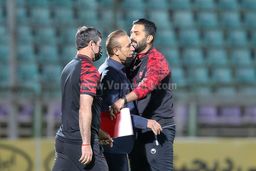 یحیی باز هم غیرقابل مهار شد؛ جنجال در فولاد شهر (عکس)